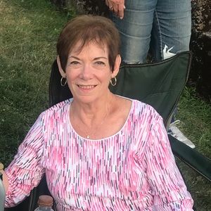 Meet your Posher, Connie